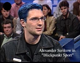 ... Spieler der "München Barons",Alexander Serikow, die Haare blau färben.